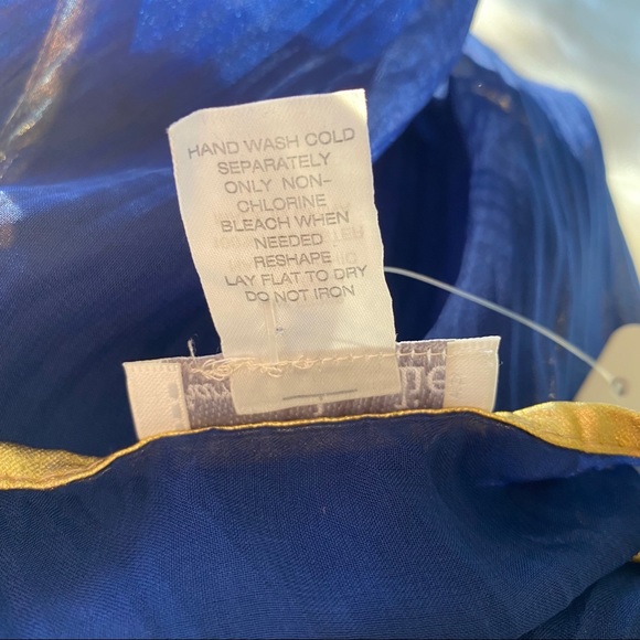 ‼️Charming Charlie blue scarf with gold edges - Picture 8 of 10